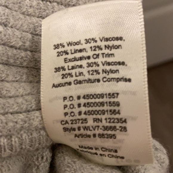 Aritzia Wilfred Free Size Small Cropped Sweater - Picture 4 of 4